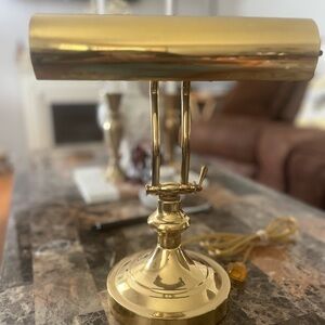 Vintage Piano/Bankers table lamp